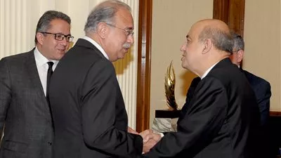الحكومة تعلن تعديل المادة 10 من قانون التظاهر