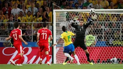 البرازيل تفوز على صربيا 2-0 وتتأهل لدور الـ16 بكأس العالم