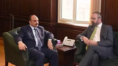 سفير ايرلندا يعرب عن إعتزازه بتوطيد العلاقات بين مصر وبلاده في كافة المجالات