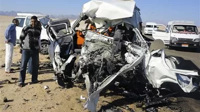 مقتل 3 أشخاص وإصابة 20 آخرين في حادثي تصادم بالسويس