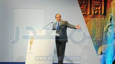 السيسى بالجلسة الختامية للمؤتمر الاقتصادى : يعقد سنويا وبناء مصر يتطلب 300 مليار دولار  