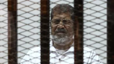 اليوم..إستئناف محاكمة مرسي و10 آخرين في قضية 