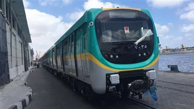 وزير النقل: وصول قطار مكيف جديد من كوريا للعمل بالخط الثالث للمترو