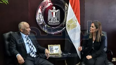 سحر نصر تبحث التنسيق مع السودان أمام مؤسسات التمويل الدولية
