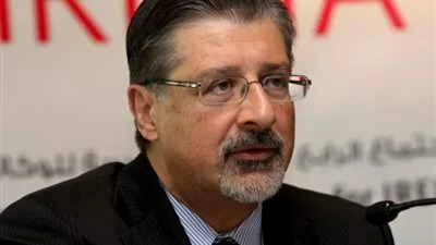 مدير عام الوكالة الدولية للطاقة المتجددة يصل القاهرة