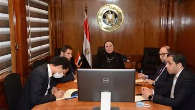 وزيرة التجارة: صياغة برنامج جديد للمساندة التصديرية