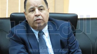 وزير المالية: 0,2% فائضاً أولياً فى موازنة 