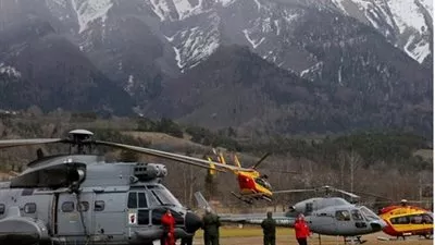 بالفيديو.. الصور الأولى لفرق البحث عن الطائرة الألمانية