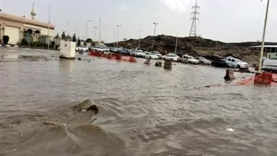 بالفيديو .. 5 قتلى و4 مفقودين جراء موجة أمطار غزيرة تجتاح وسط الصين
