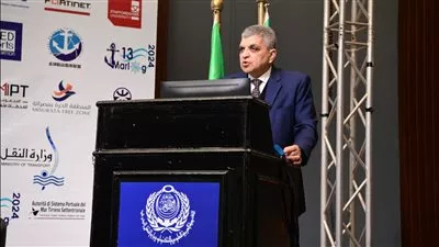 رئيس قناة السويس: تنفيذ مبادرات بيئية للتحول إلى قناة خضراء في 2030