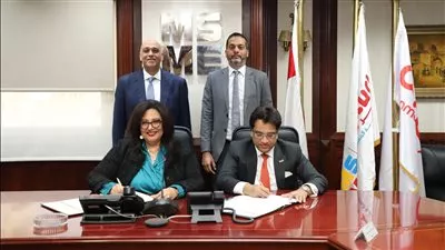 جهاز تنمية المشروعات يوقع عقدين مع شركة «تنميه» بقيمة 200 مليون جنيه