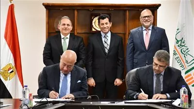 «الشباب والرياضة» تتعاون مع البنك الأهلي المصري لتعزيز الشمول المالي والرقمي