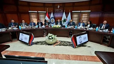 «البترول»: تحويل 22 ألف سيارة للعمل بالغاز الطبيعي خلال 2023