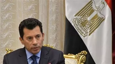 وزير الرياضة يطمئن على حالة اللاعب أحمد رفعت بعد تعرضه لأزمة قلبية 