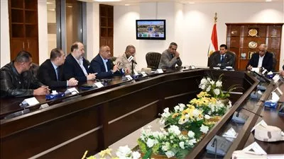 وزير الرياضة يتابع استعدادات تنظيم النسخة الأولى من كأس العاصمة الإدارية