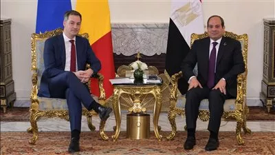 السيسي يستقبل رئيس الوزراء البلجيكي على هامش القمة المصرية الأوروبية