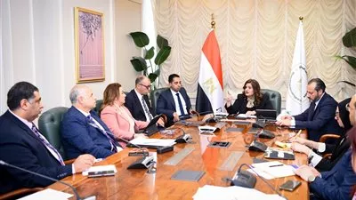 وزيرة الهجرة تترأس اجتماع لجنة «توحيد قاعدة بيانات المصريين بالخارج»
