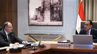 «مدبولي» يؤكد دعم جهود هيئة الدواء للحصول على اعتماد منظمة الصحة العالمية