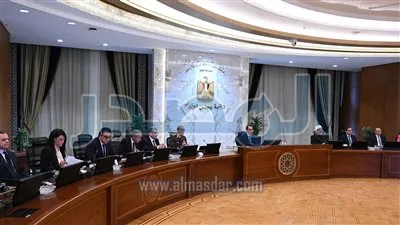 مجلس الوزراء يبدأ اجتماعه الأسبوعي بالعاصمة الإدارية الجديدة