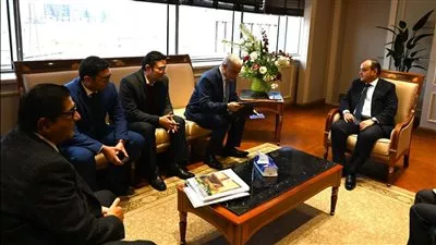 وزير التجارة يبحث الخطط المستقبلية لمجموعة العربي للتوسع في السوق المصري