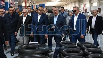 رئيس الوزراء: الدولة تبذل جميع الجهود لدعم الصناعة المحلية