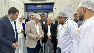 وزير الصناعة: 400 مليون جنيه حجم أعمال «بورسعيد ستار» لإنتاج الأسماك المدخنة