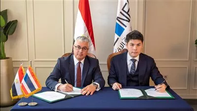 «اقتصادية قناة السويس» توقع عقد مصنع «هاي تك» التايلاندية باستثمارات 20 مليون دولار