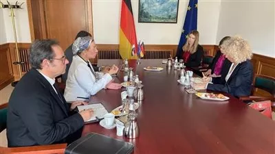 وزيرة البيئة تعقد لقاءا ثنائيا مع وزيرة الدولة الألمانية للمناخ