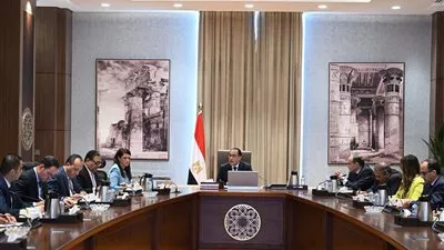 رئيس الوزراء يتابع استعدادات مؤتمر الاستثمار مع الاتحاد الأوروبى وأوجه التعاون المشترك