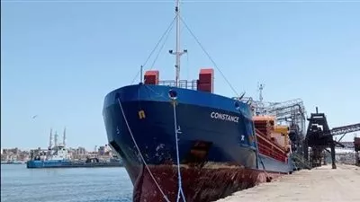 تداول 10 آلاف طن و675 شاحنة بضائع عامة ومتنوعة بموانئ البحر الأحمر