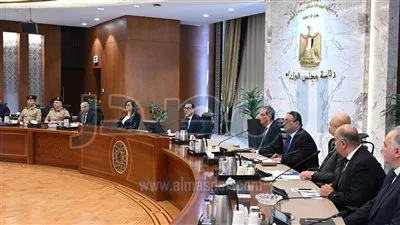 رئيس الوزراء يوجه بسرعة إنهاء منظومة النقل الذكي «ITS» تمهيداً لبدء تشغيلها