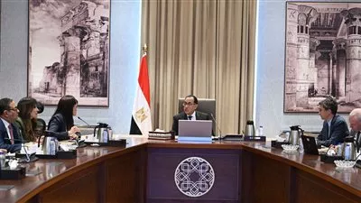 رئيس الوزراء يتابع جهود تنفيذ وثيقة سياسة ملكية الدولة وحوكمة الشركات الحكومية
