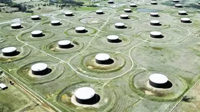 انخفاض مخزونات النفط ونواتج التقطير بأمريكا خلال الأسبوع الماضي