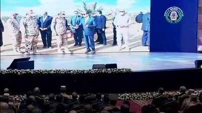  السيسي يفتتح مشروع محطات رفع المياه العملاقة في توشكى