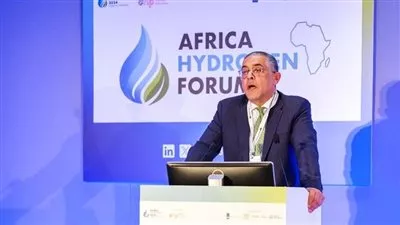 هيئة الاستثمار تسعى لجذب استثمارات هولندية في الهيدروجين الأخضر