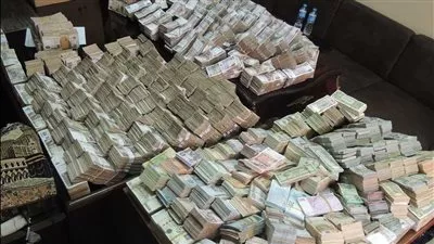 ضبط قضايا إتجار بالنقد الأجنبي بقيمة 16 مليون جنيه خلال 24 ساعة 