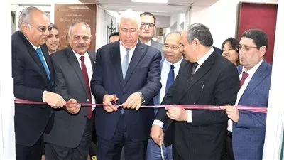 وزير الزراعة يفتتح معامل بناء القدرات لأبحاث تحلية المياه بمركز بحوث الصحراء 