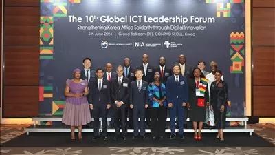 وزير الاتصالات يبحث التعاون بين مصر وكوريا بمجالي الرقائق الإلكترونية والذكاء الاصطناعي