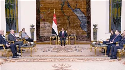 الرئيس السيسي يؤكد حرص مصر على العمل المشترك مع بنك التنمية الجديد