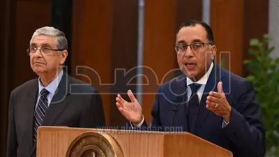 رئيس الوزراء: وقف قطع الكهرباء بحلول الأسبوع الثالث من يوليو المقبل