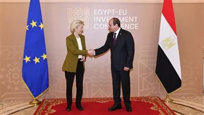 السيسي ورئيسة المفوضية الأوروبية يفتتحان مؤتمر الاستثمار المصري ـ الأوروبي