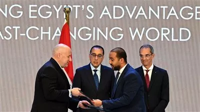 المصرية للاتصالات تتعاون مع 4iG المجرية لبناء شبكة ألياف ضوئية بـ600 مليون دولار