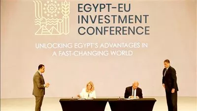 مصر توقع 3 اتفاقيات ومذكرات تفاهم مع الجانب الإيطالي بمجال النقل 