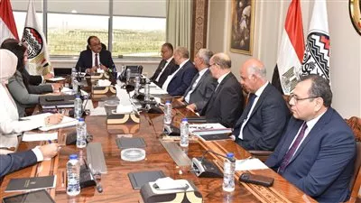 وزير قطاع الأعمال: دعم الصناعة وتعزيز الشراكة مع القطاع الخاص في مقدمة الأولويات