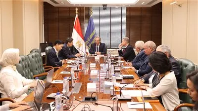 وزير الاتصالات يبحث التعاون بين مصر وسنغافورة لدعم الشركات التكنولوجية الصغيرة والمتوسطة 