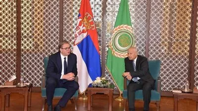 أمين الجامعة العربية يبحث مع رئيس صربيا عدداً من القضايا الإقليمية والدولية 