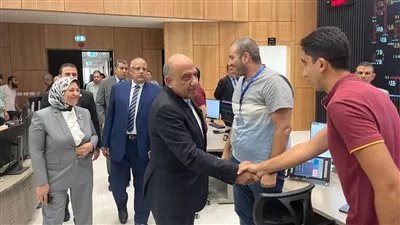وزير الكهرباء يتفقد المركز القومي الجديد للتحكم في الطاقة