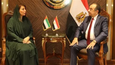 وزير قطاع الأعمال يبحث تعزيز استثمارات الشركات الإماراتية في مصر