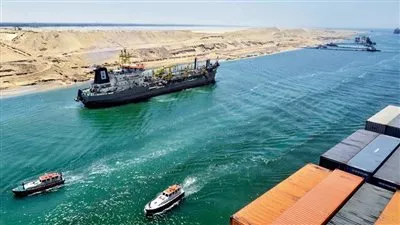 الحكومة تنفي مزاعم بيع قناة السويس مقابل تريليون دولار
