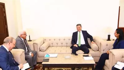 وزيرا التضامن والزراعة يبحثان مد مظلة الحماية الاجتماعية لأصحاب الحيازات الزراعية الصغيرة